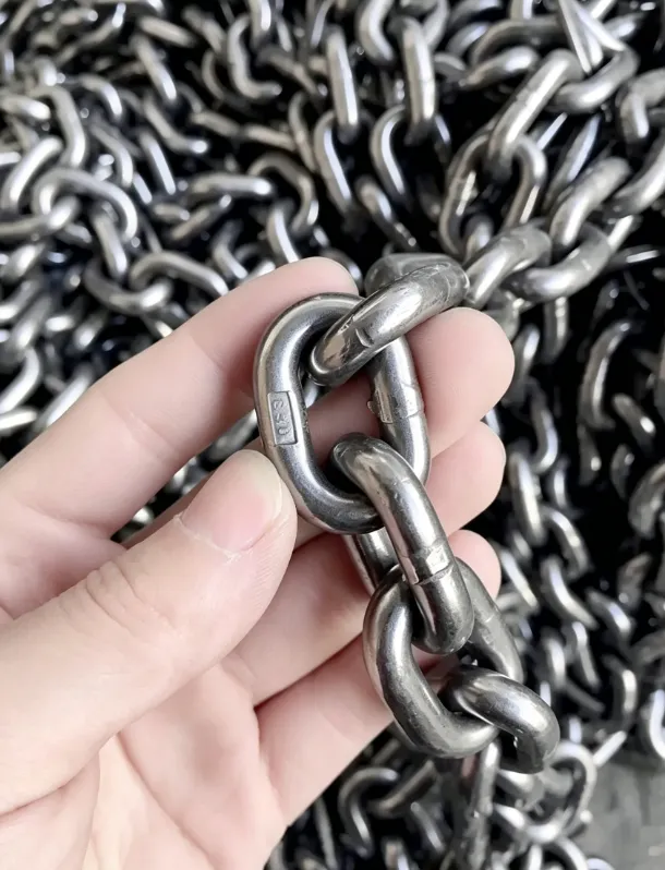 Tại sao nên chọn Xích nâng thép Mangan G80 để nâng hạng nặng?